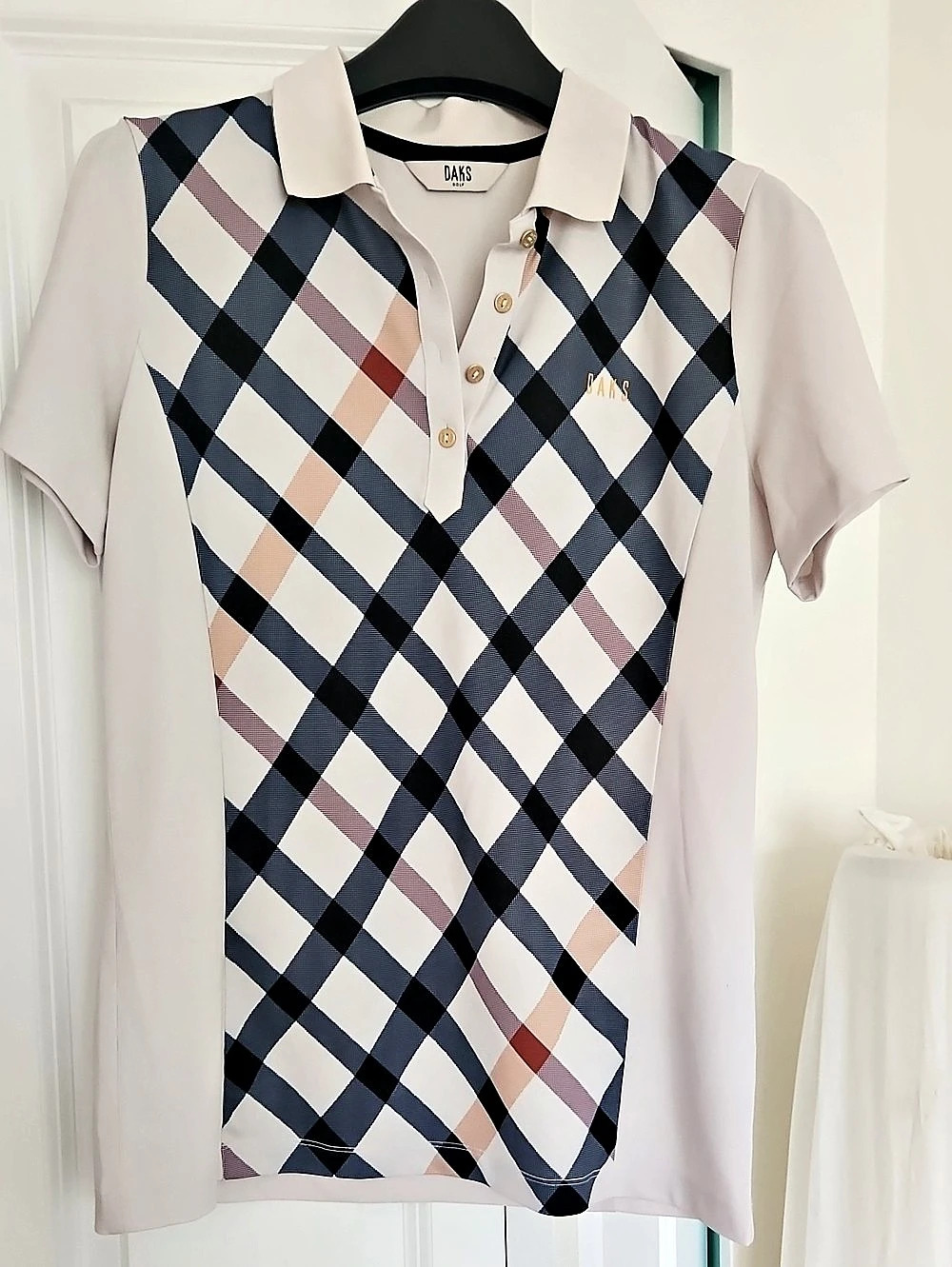 DAkS Plaid Short Sleeve Polo in White & Blue Like New
